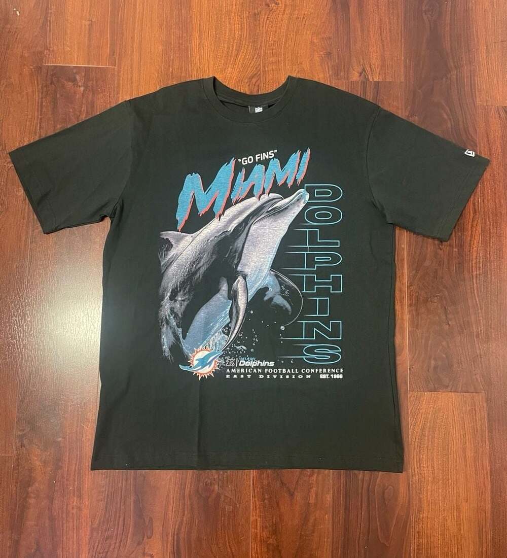 New Era Miami Dolphins "Go Fins" Graphic T-Shirt Size Medium Black